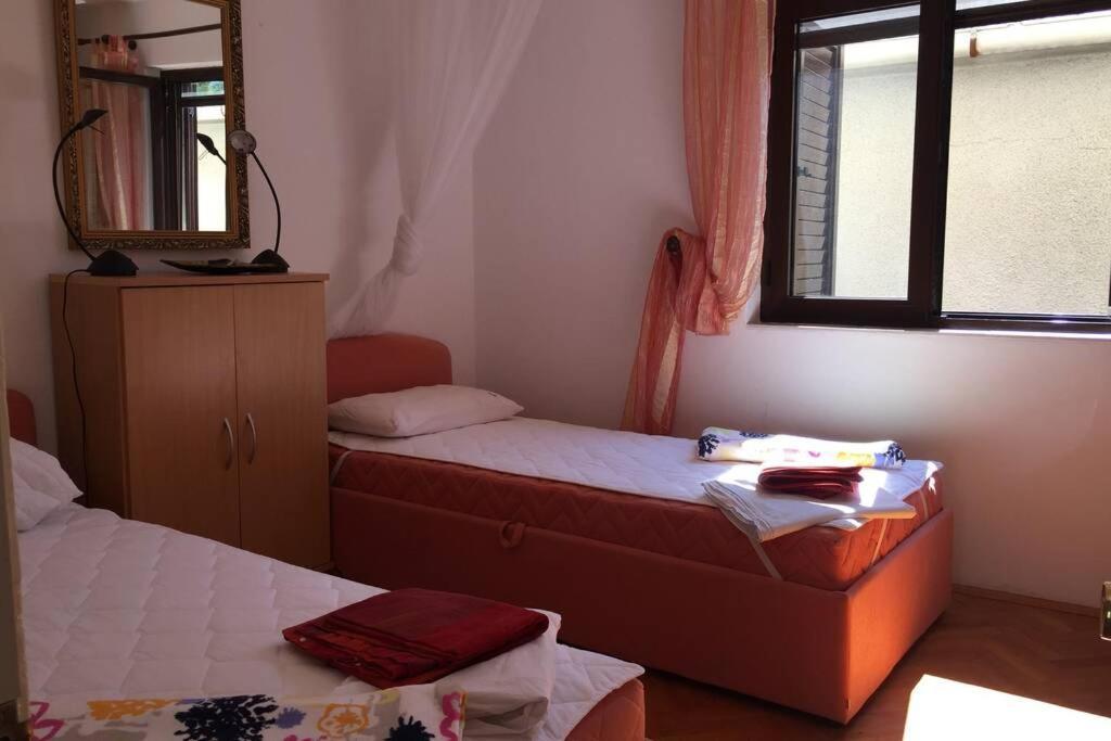 Whole Villa In 普利莫顿 外观 照片